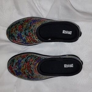 Duluth Trading Co. Garden Clogs Size 8M